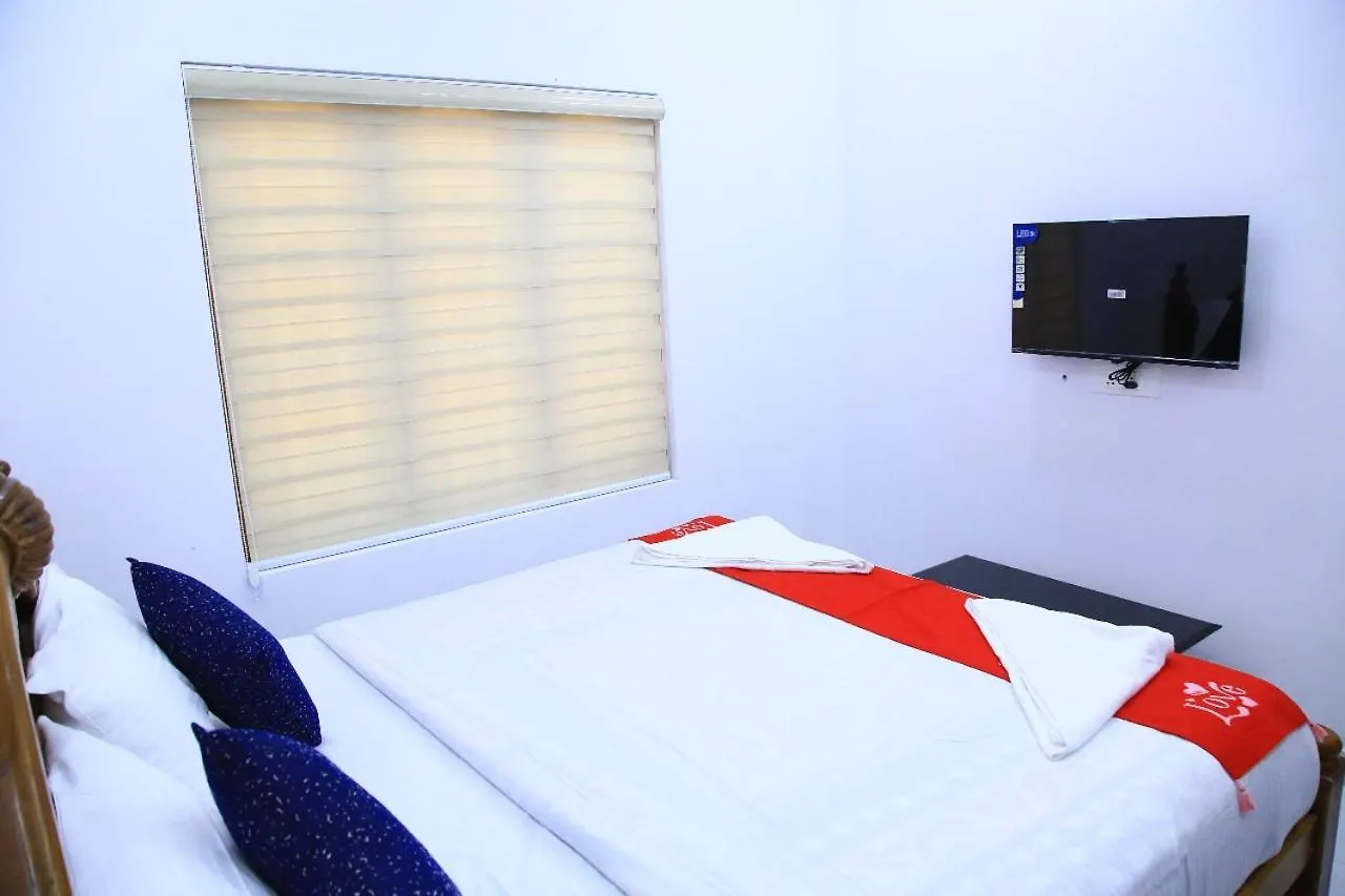 Aathi Homestay Thekkady